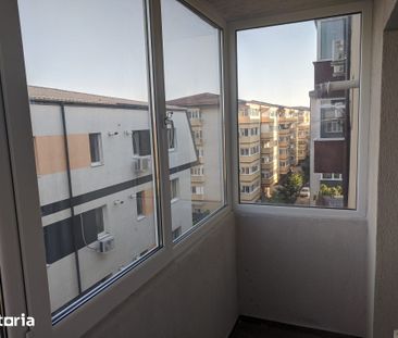 Închiriez garsoniera 13 min. metrou Dimitrie Leonida cu loc de parcare - Photo 4