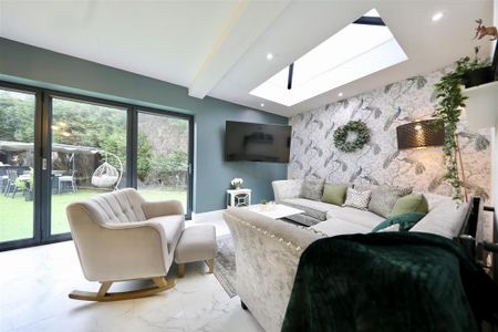 5 bedroom house to rent - Photo 4