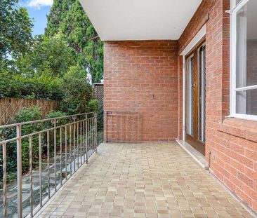 2/123 Burns Bay Road, Lane Cove, NSW 2066 - Photo 3