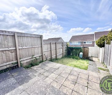 3 bedroom terraced house to rent - Photo 2