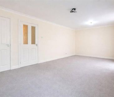 Barn Close, Bracknell, Berkshire, RG12 - Photo 6