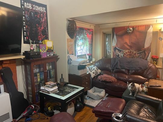 3-bedroom shared house, Marion Rd - Photo 1