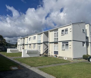 Comfortable bedsits/1 bedrooms - Photo 1
