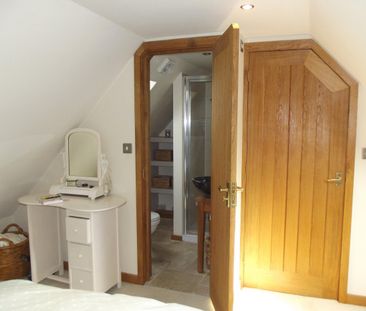 2 bedroom terraced house to rent - Photo 6