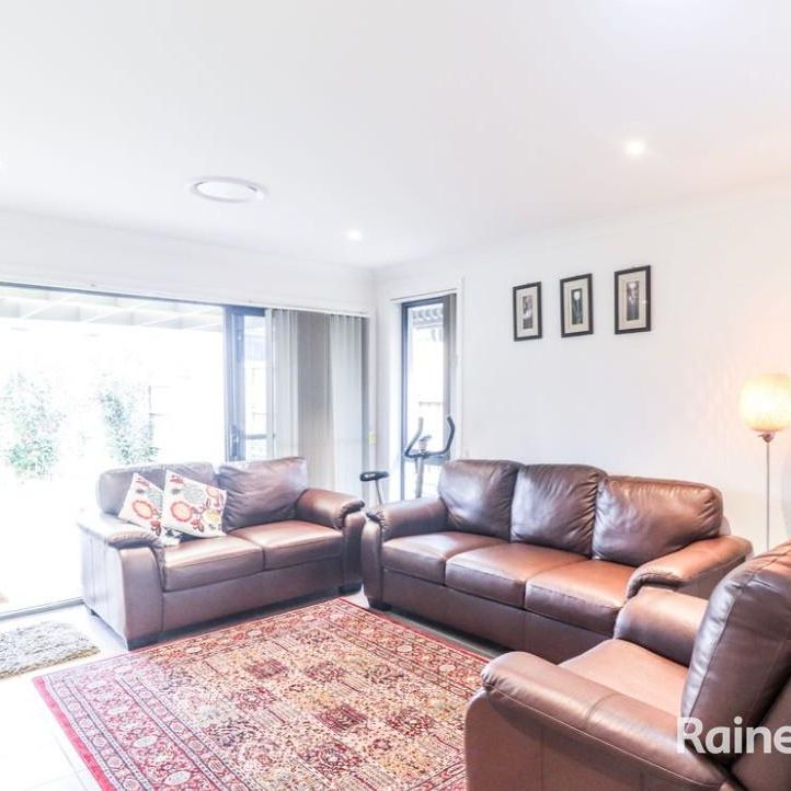 Charming Family Home in Great Glenfield Location - Photo 1