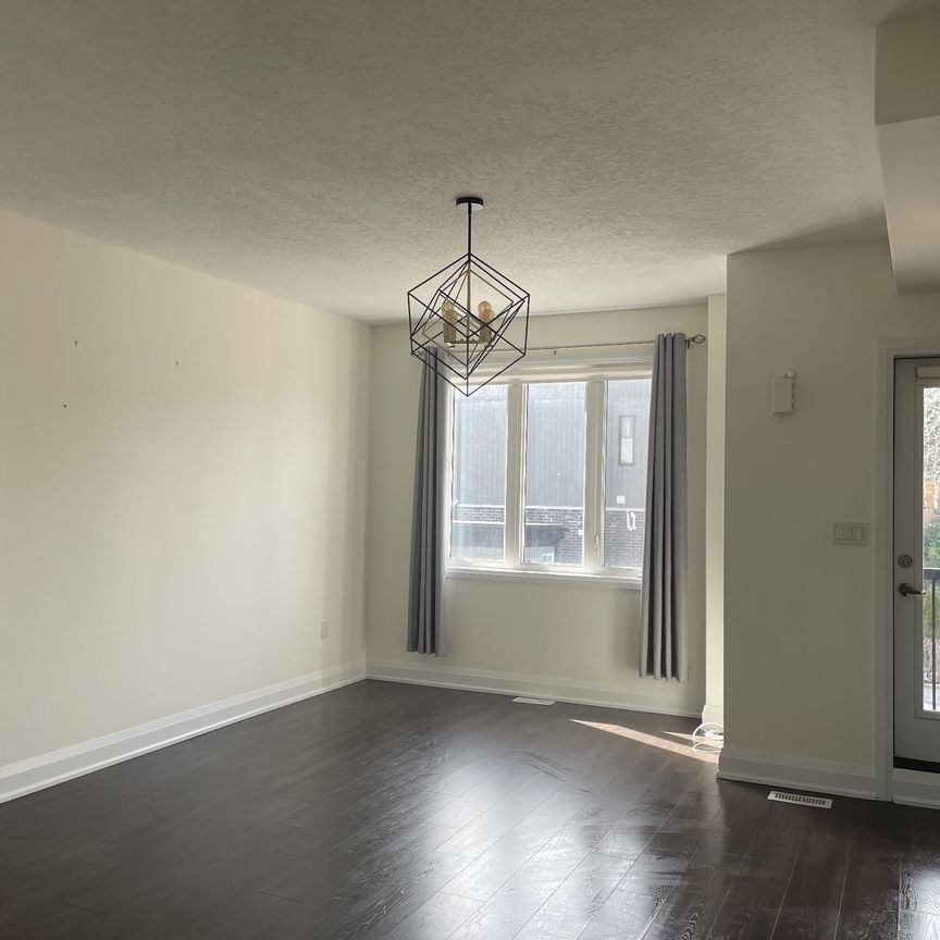 For Lease - 17-199 Ardagh Road, Barrie, Ontario - Photo 1