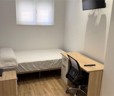 Piso de alquiler en Carrer Santa Anna, 12, Plaza Crevillente - Anti... - Photo 1