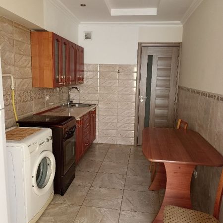 Garsoniera de inchiriat in zona Romancierilor - Fotografie 3