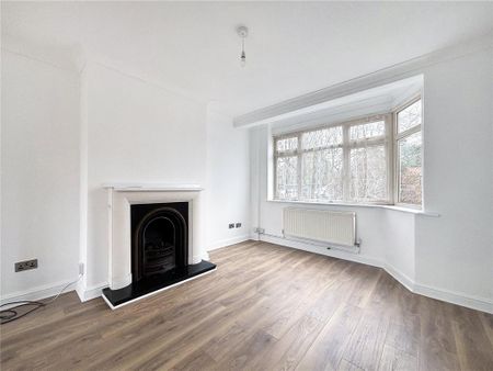 3 bedroom end of terrace house to rent - Photo 4