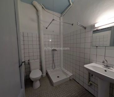 Location Appartement 3 pièces 52 m2 à Saint-Médard-de-Guizières - Photo 3