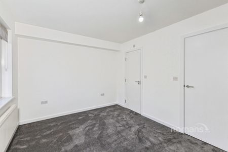 4 bedroom house to rent - Photo 2