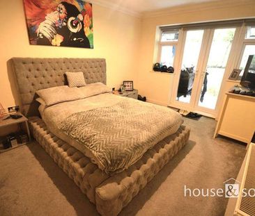 Queens Park Avenue, BH8 - Photo 6