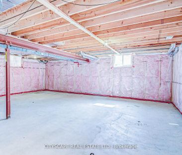 For Lease - 6 Castlebay Street, Kitchener, Ontario - Photo 4