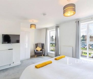 1 bedroom in a house share to rent - Photo 1