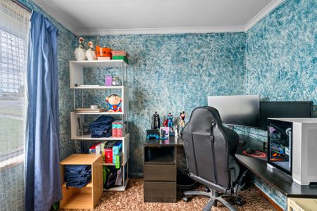 Charming 3-Bedroom Home in Bridgewater - Photo 3