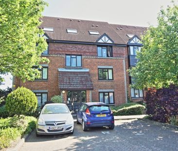 Oriental Road, Woking - Photo 4
