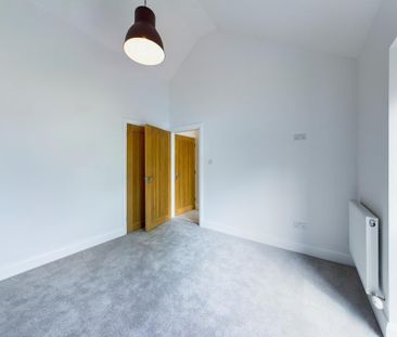 2 bedroom barn conversion to rent - Photo 2