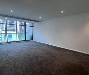 1410/618 Lonsdale Street - Photo 1