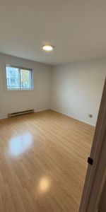 5 1/2 à louer - Photo 3