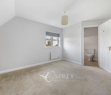 4 bedroom semi-detached house to rent - Photo 5