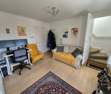 Room in a Shared Flat, Doddington Grove, SE17 - Photo 2
