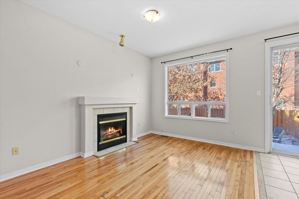 For Lease - 1419 Weir Chase, Mississauga, Ontario - Photo 1