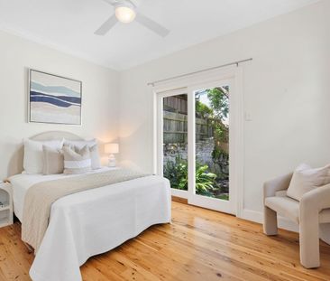 Tranquil Beachside Cottage of Family Luxury - Photo 4