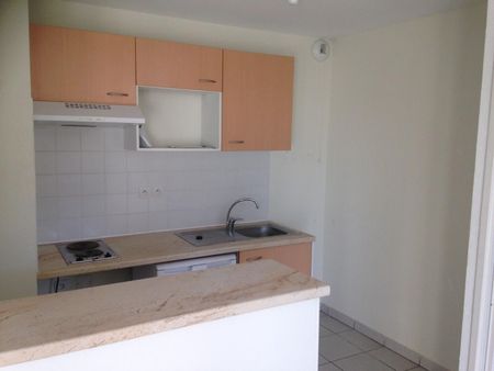 location Appartement T2 DE 42.43m² À NAILLOUX - Photo 4