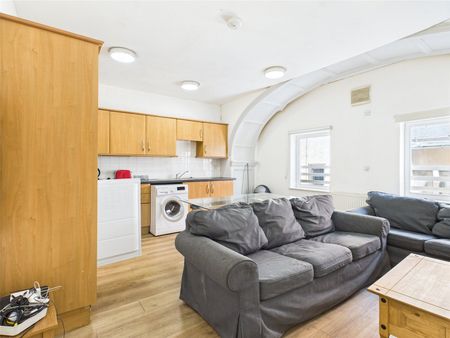 South Bridge - Photo 2