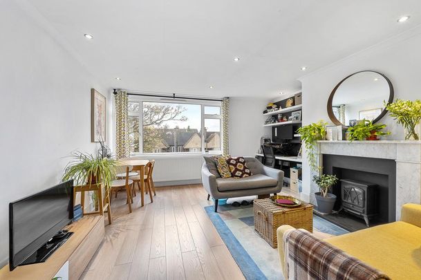 3 bedroom maisonette to rent - Photo 1