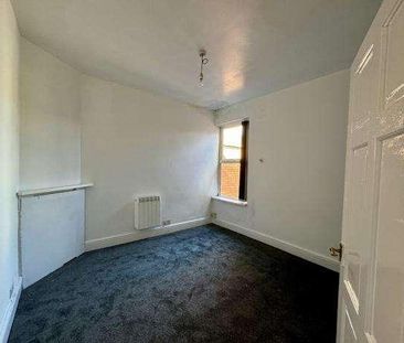 Flat Above Normanton Road, Derby, DE23 - Photo 3