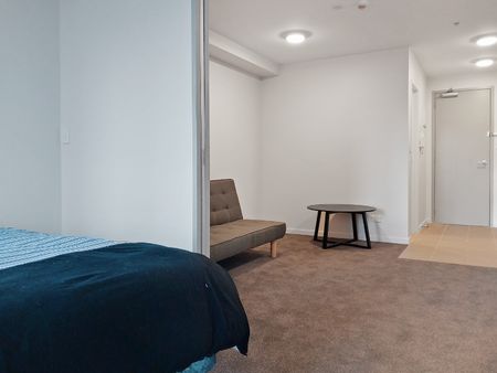 Tidy one bedroom cbd apartment. - Photo 2