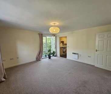 2 bedroom apartment to rent - Photo 3