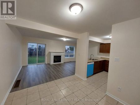 1513 Glenbourne Drive – Oshawa, Ontario - Photo 3