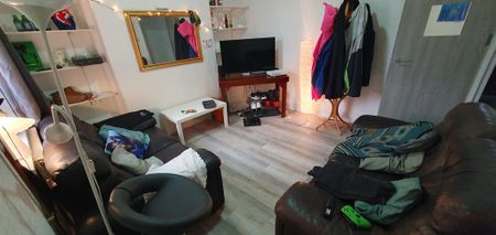 4 bedroom house to rent - Photo 2