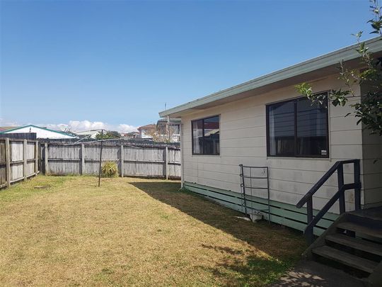 Flat Bush - 3 Bedroom House - Photo 1