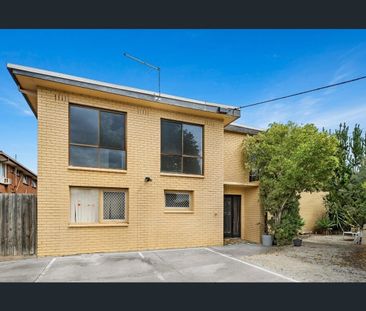 TWO BEDROOM UNIT - Photo 2