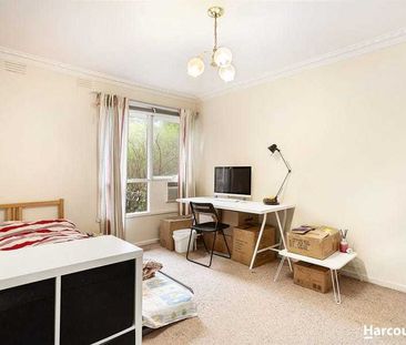 1/23 Meadow Crescent, Mount Waverley VIC 3149 - Photo 3