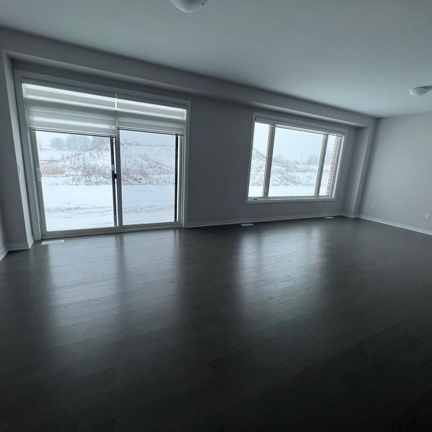 For Lease - 209 Leslie Davis Street, North Dumfries, Ontario - Photo 1