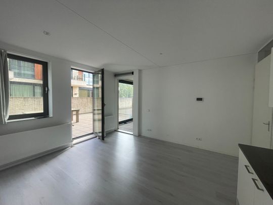 Appartement te huur: Van de Sande Bakhuijzenstraat 2-A7 1061 AG Amsterdam - Photo 1