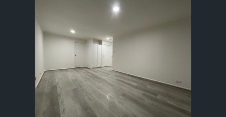 Charming 2-Bedroom Unit in Salisbury - Photo 3