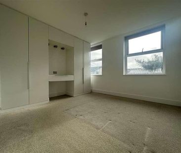 Princes Road, Ferndown, BH22 - Photo 3