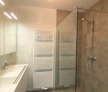 Appartement te huur - Photo 2