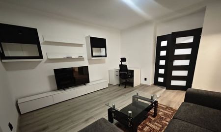 2 -izb. po rekonštrukcii na prenájom Obrancov mieru KE - Fotografia 3