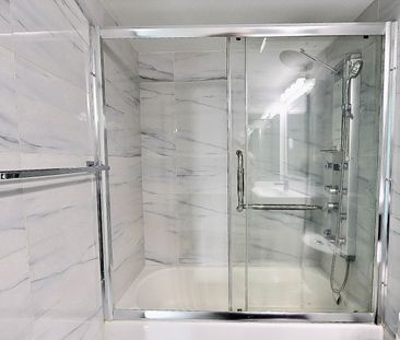 For Lease - 15 Greenview Avenue Unit# 311, Toronto, Ontario - Photo 2