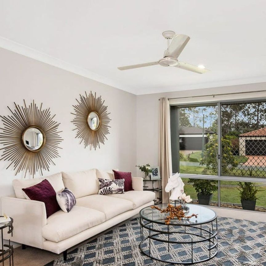 Spacious 4-Bedroom Home with Study Your Perfect Family Retreat - Photo 1