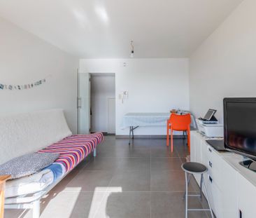 Fijn éénslaapkamer appartement met groot zonneterras. - Photo 1