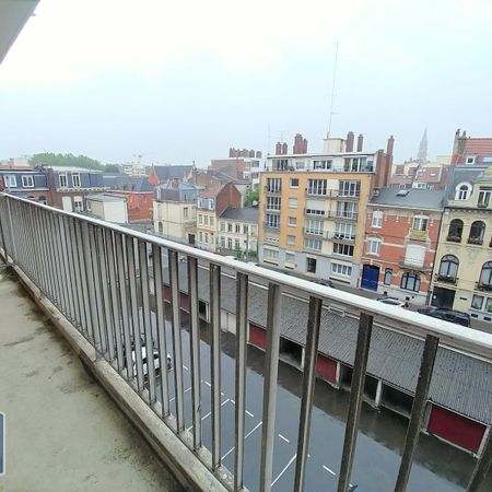 Location Appartement 1 pièce 27m² LILLE 59000 - Photo 4