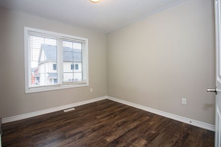 For Lease - 395 Linden Drive Unit# 8, Cambridge, Ontario - Photo 5