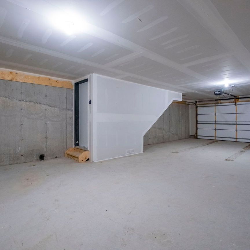 For Lease - 55 Lou Parsons Way Unit# 94, Mississauga, Ontario - Photo 1